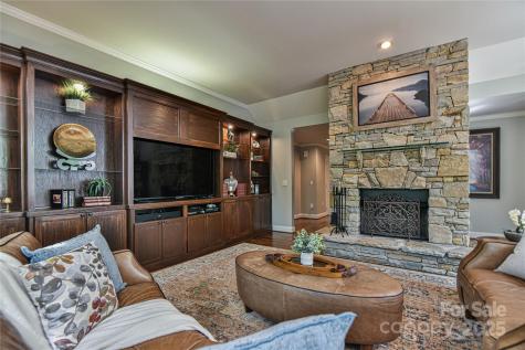 409 North Fork Road Black Mountain NC 28711