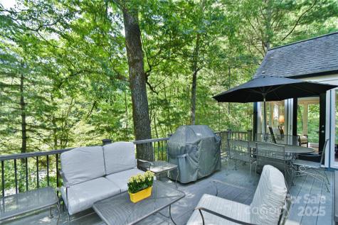 409 North Fork Road Black Mountain NC 28711