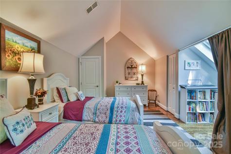 409 North Fork Road Black Mountain NC 28711