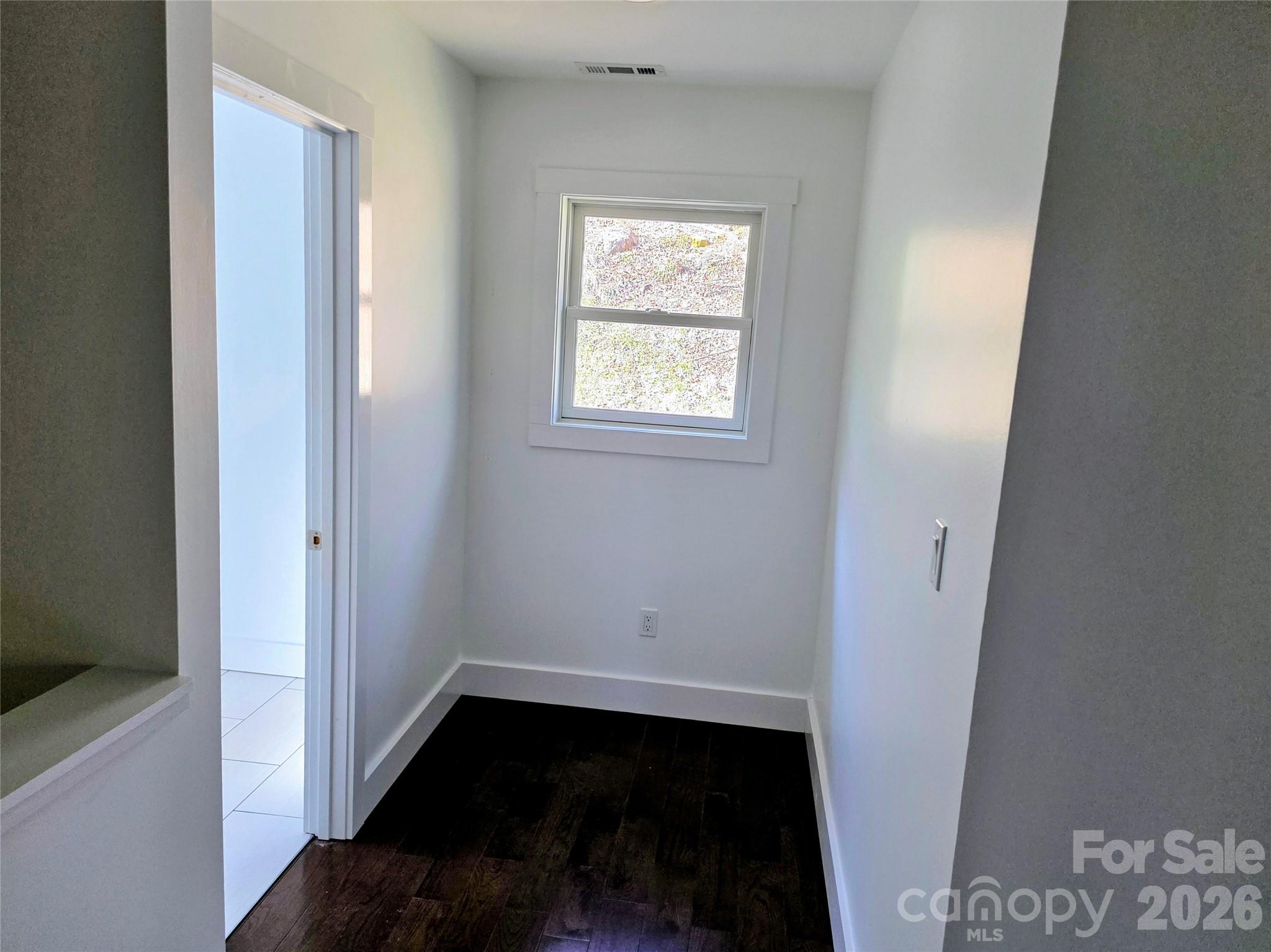 24 Salt Box Haven Burnsville NC 28714