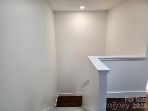 24 Salt Box Haven Burnsville NC 28714