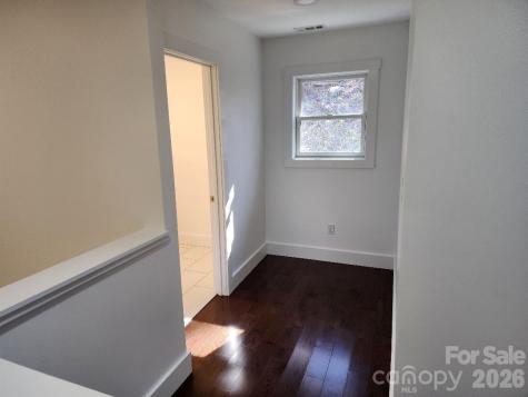 24 Salt Box Haven Burnsville NC 28714