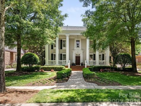 9146 Heydon Hall Circle Charlotte NC 28210
