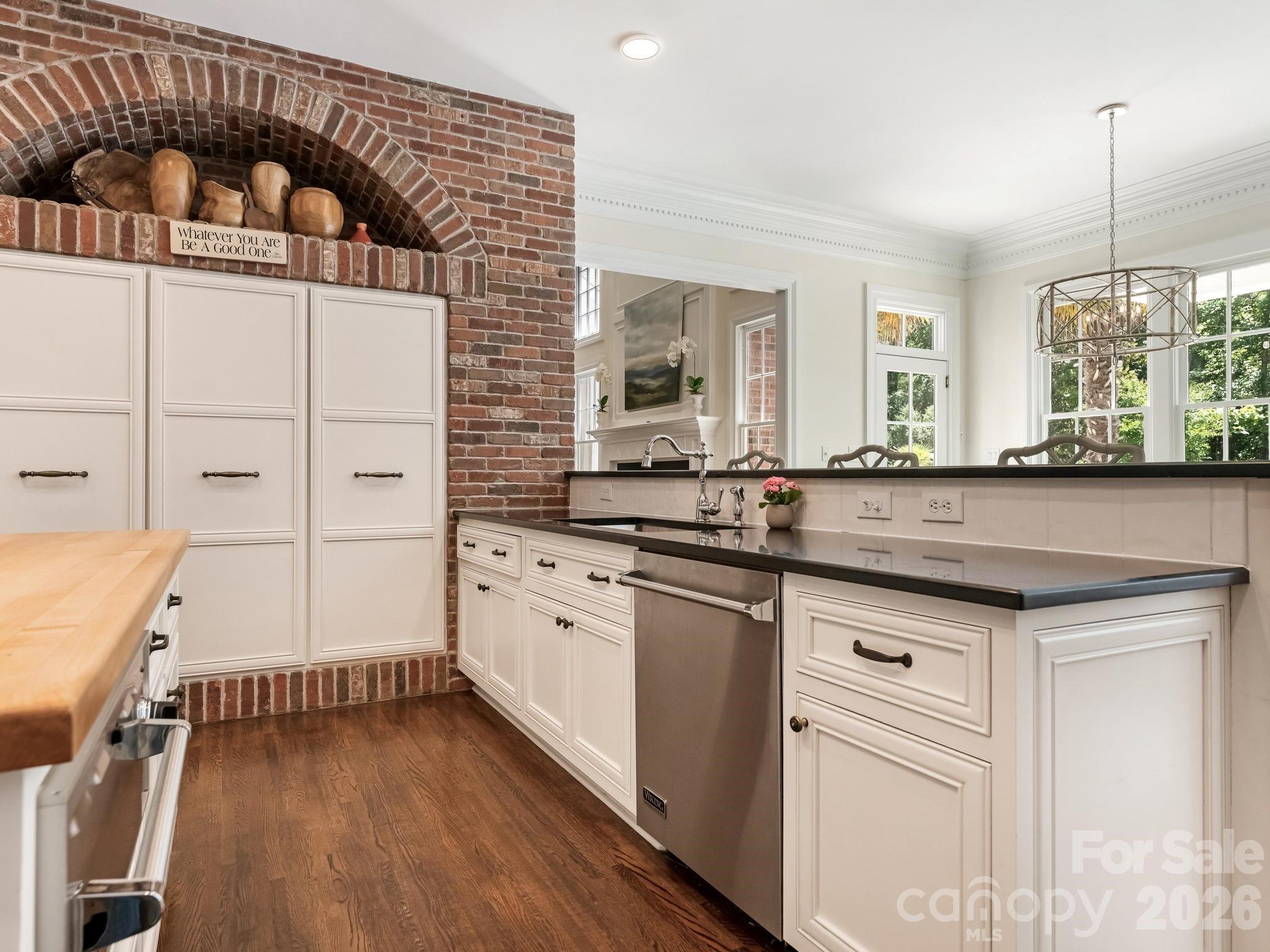 9146 Heydon Hall Circle Charlotte NC 28210
