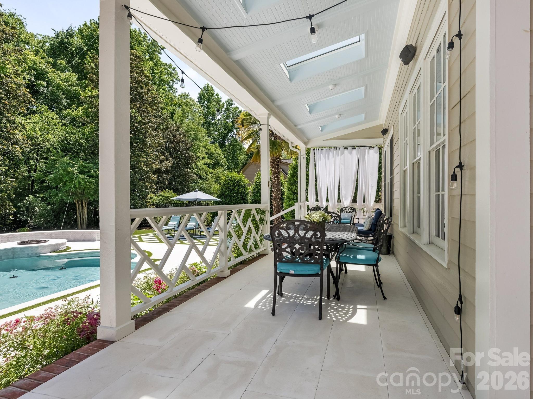 9146 Heydon Hall Circle Charlotte NC 28210