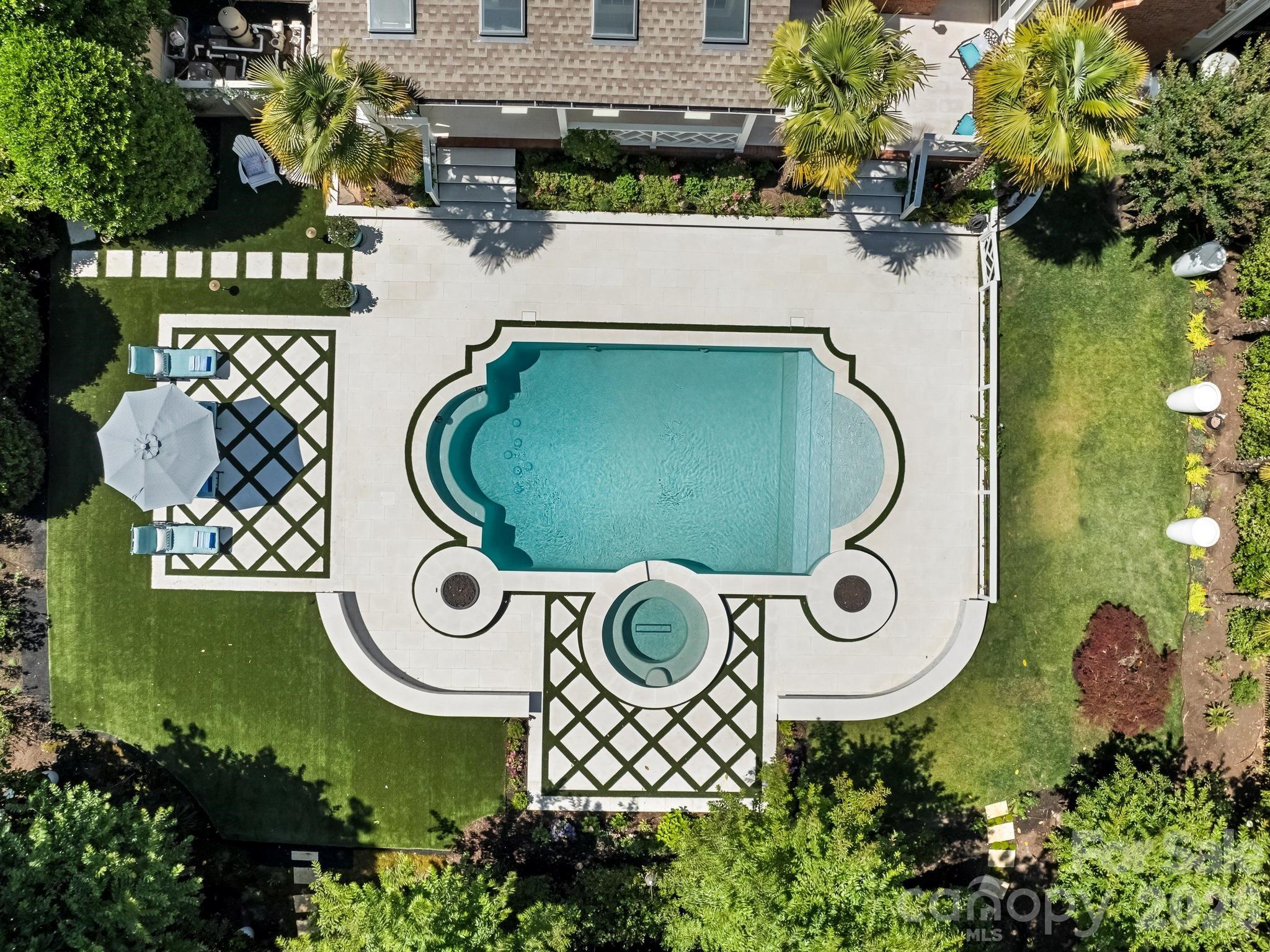 9146 Heydon Hall Circle Charlotte NC 28210