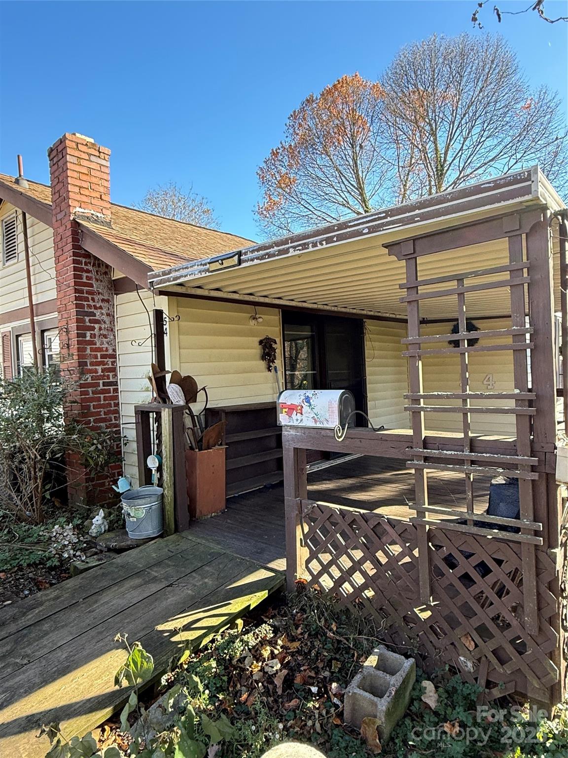 54 Schoolhouse Drive Canton NC 28716