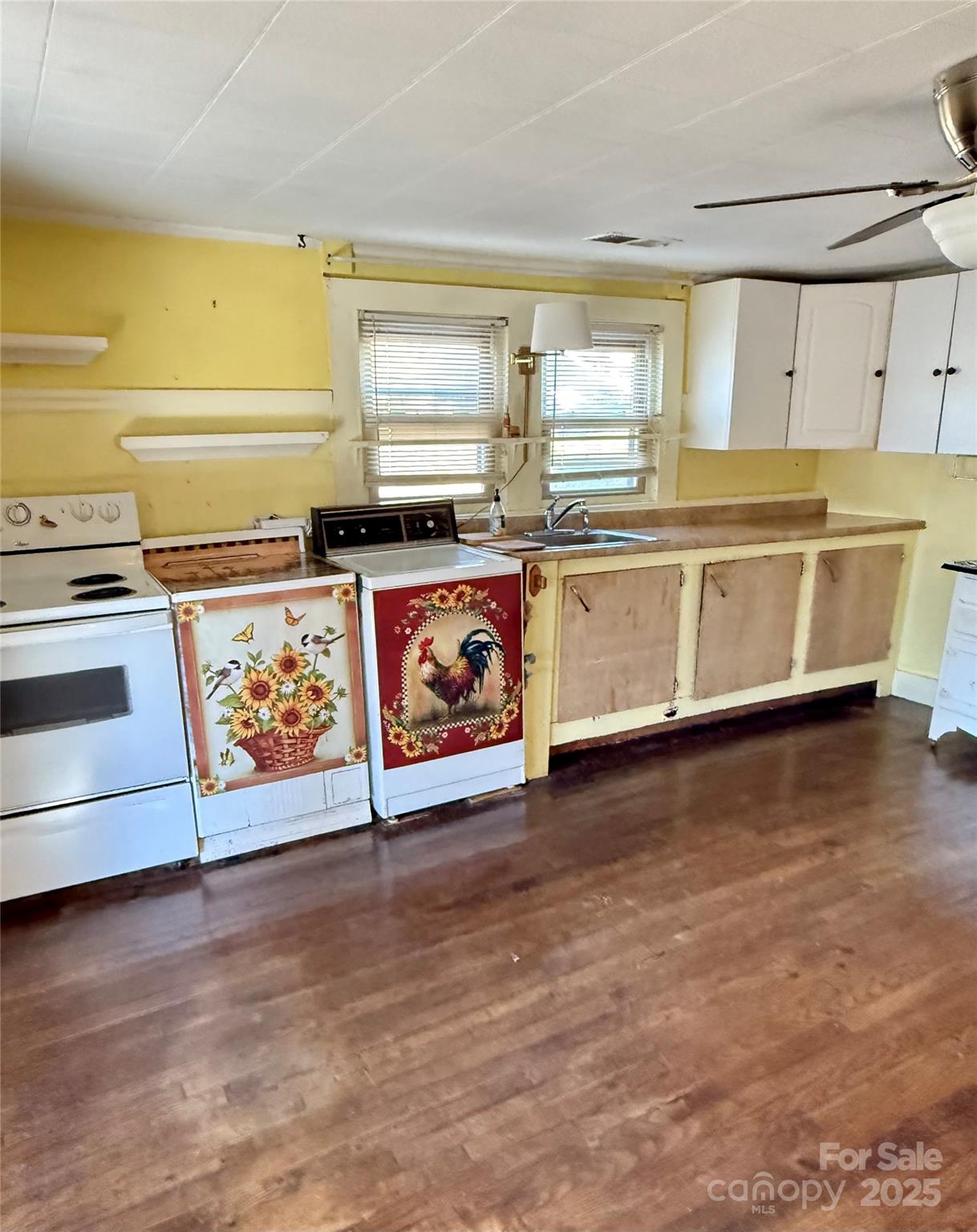 54 Schoolhouse Drive Canton NC 28716