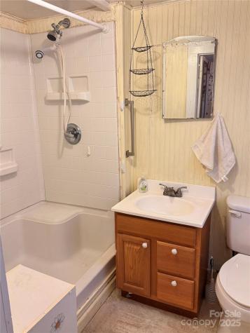 54 Schoolhouse Drive Canton NC 28716