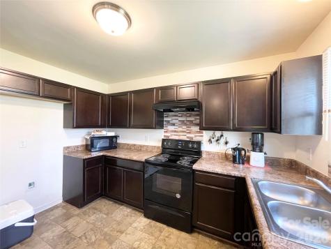 4133 Eastland Avenue Greensboro NC 27405