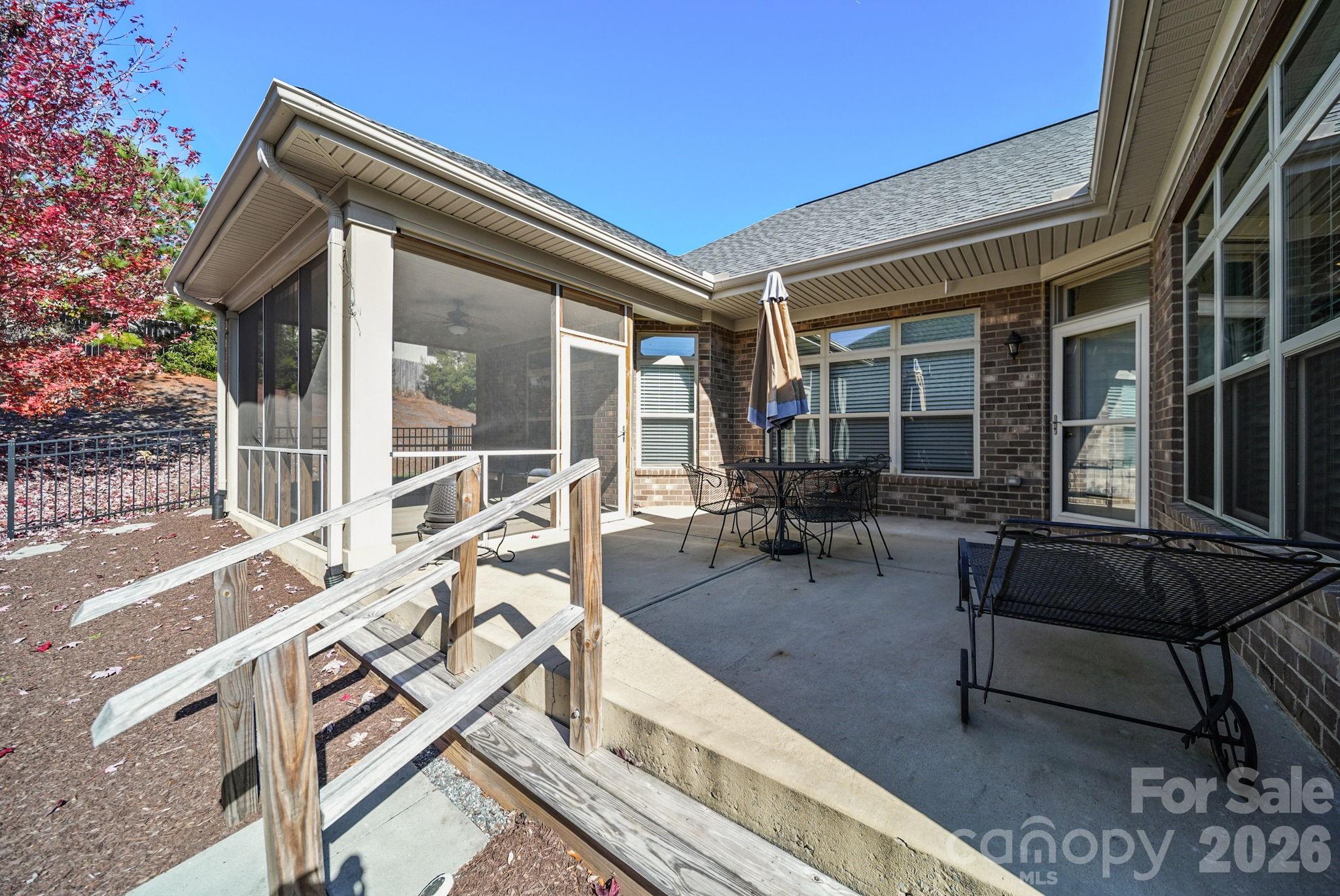 4516 Ideal Way Harrisburg NC 28075