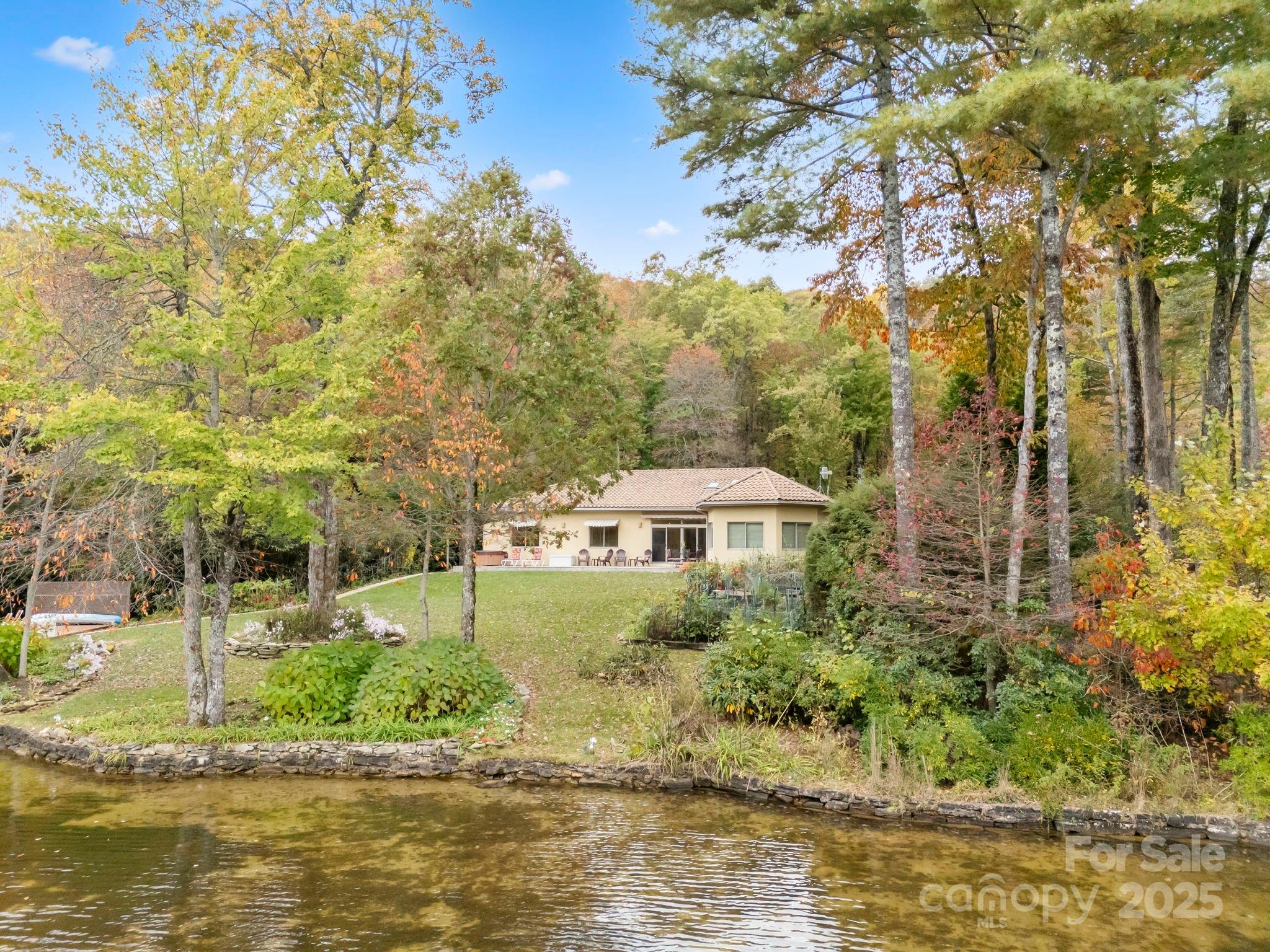 568 W Club Boulevard Lake Toxaway NC 28747