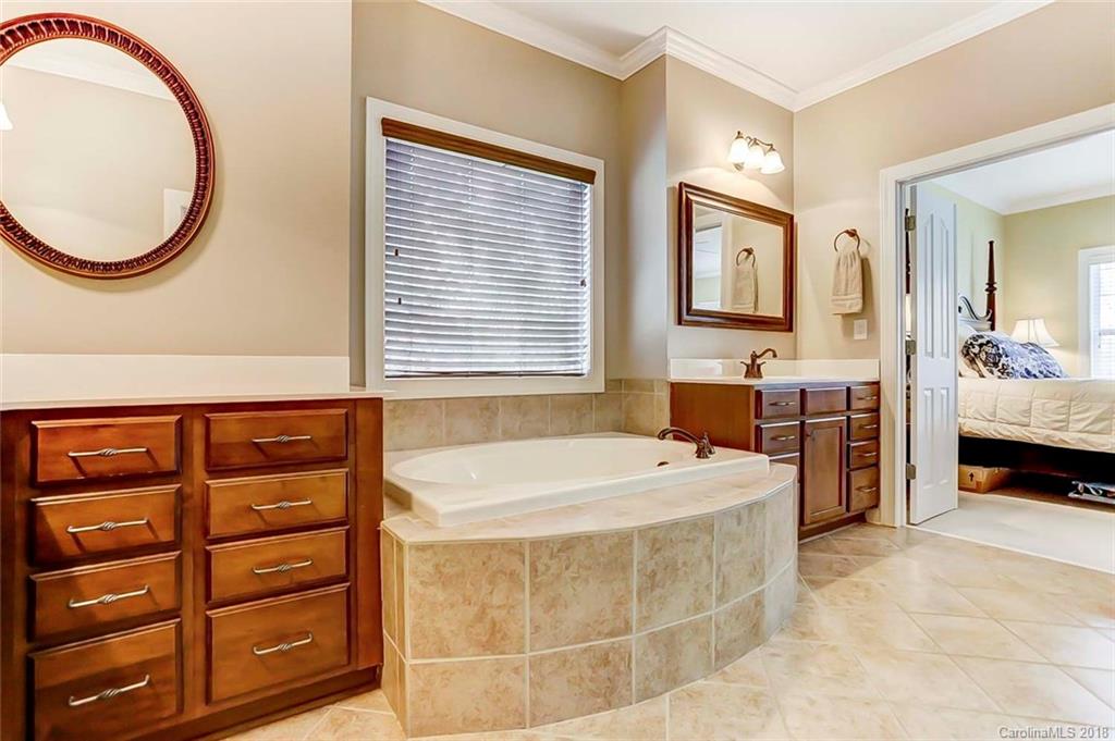 1808 Mill Chase Lane Waxhaw NC 28173