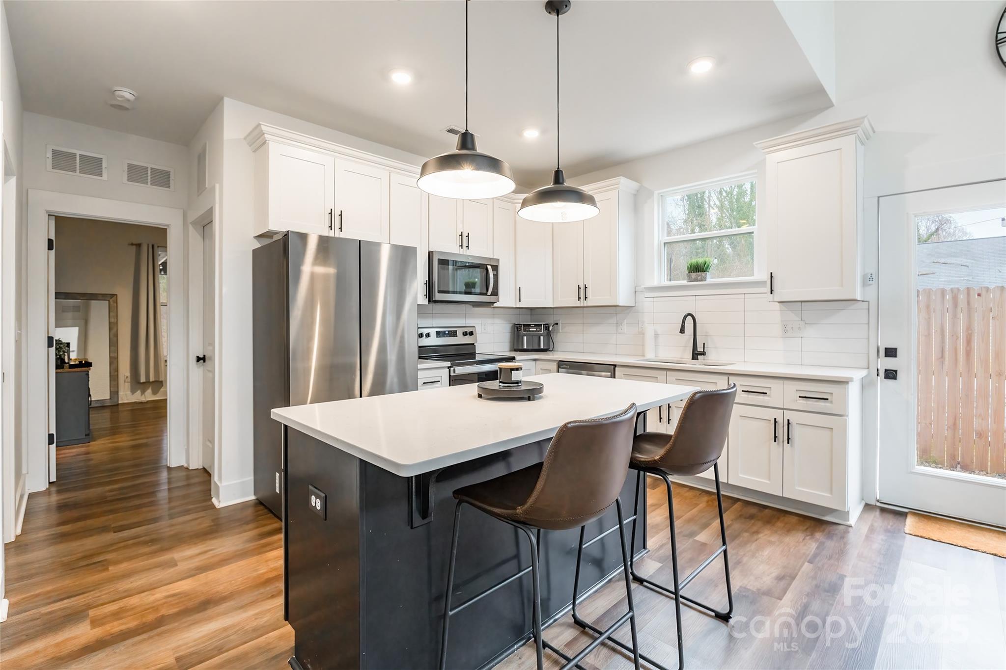 2636 Elmin Street Charlotte NC 28208