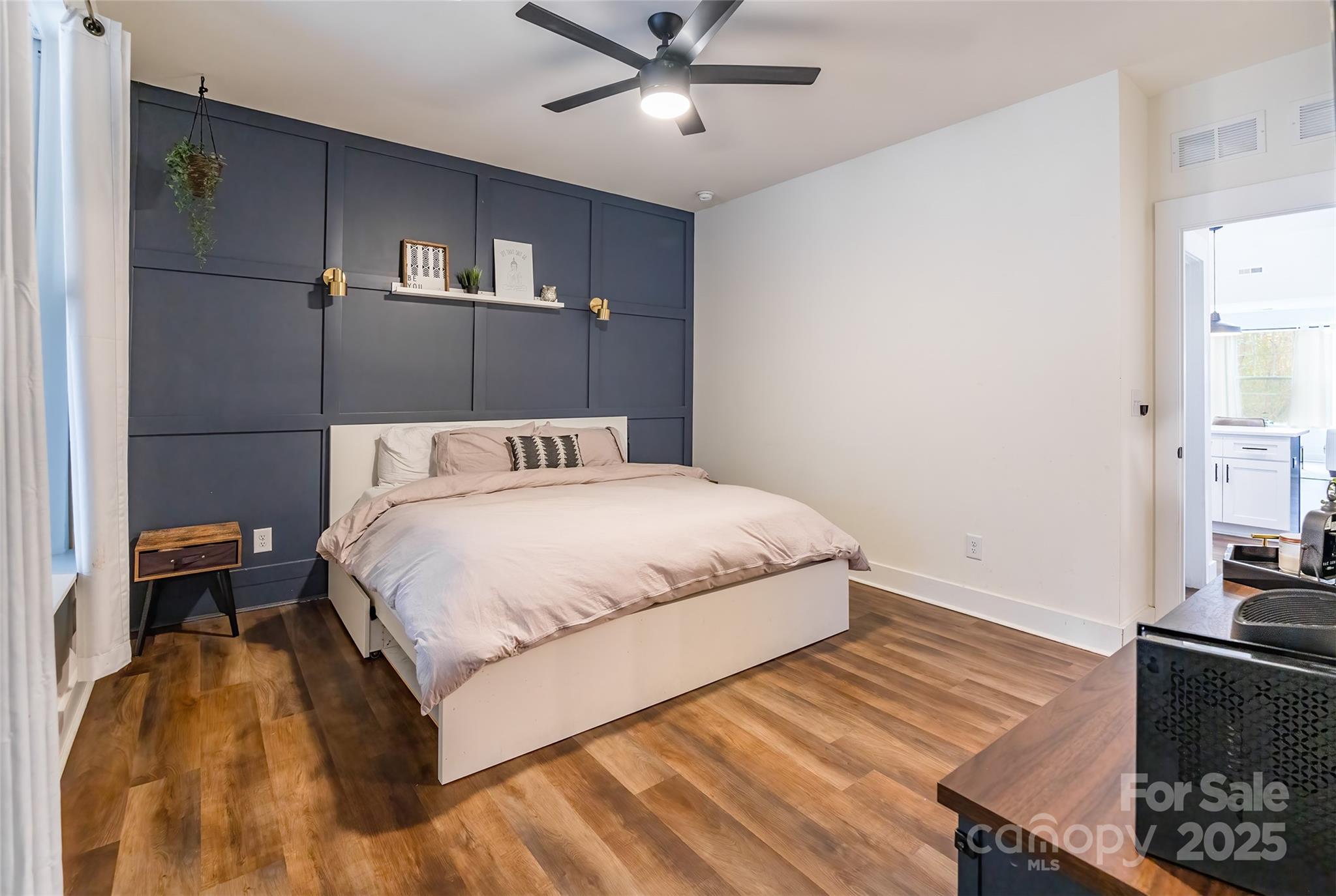 2636 Elmin Street Charlotte NC 28208