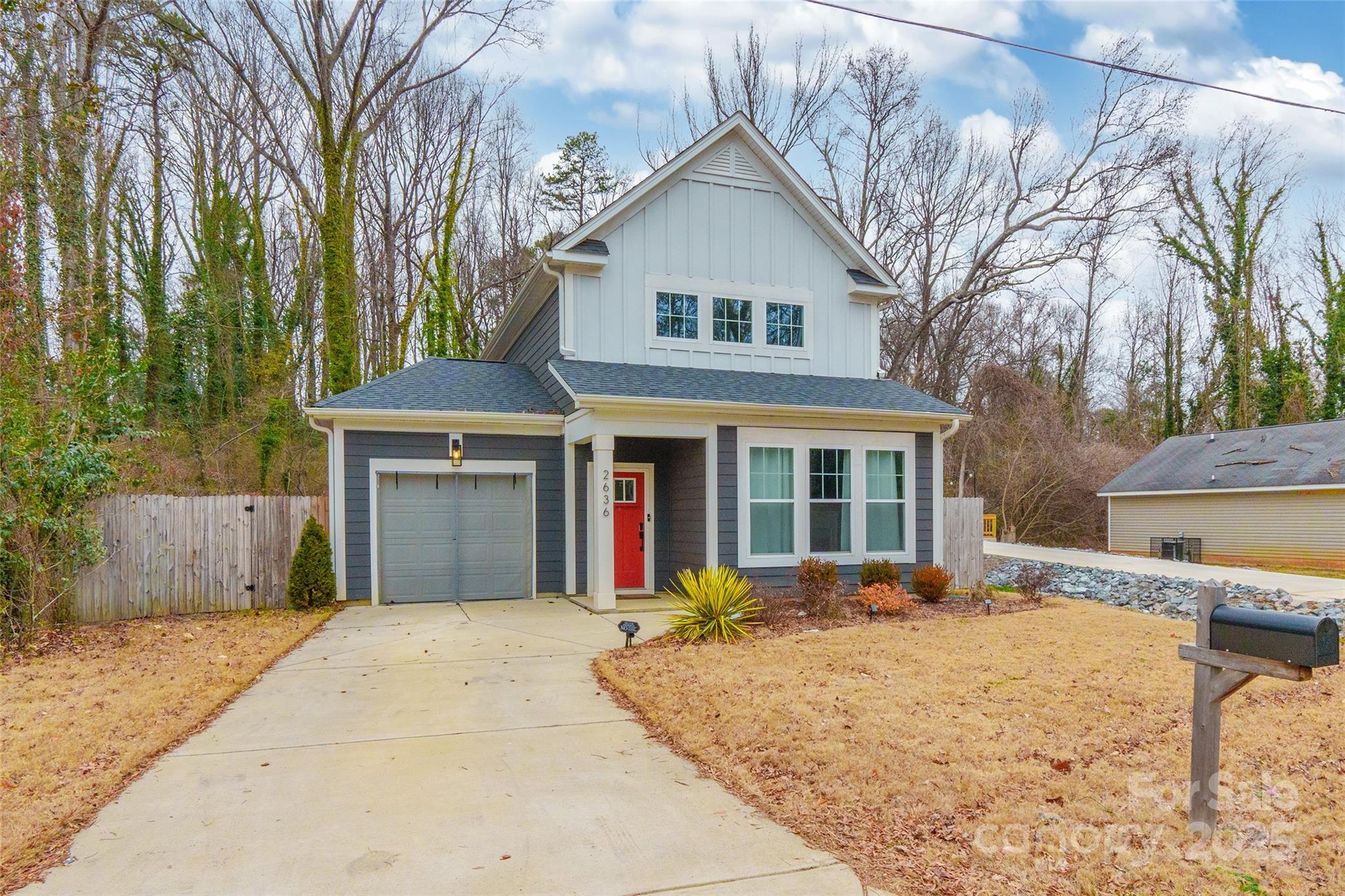 2636 Elmin Street Charlotte NC 28208