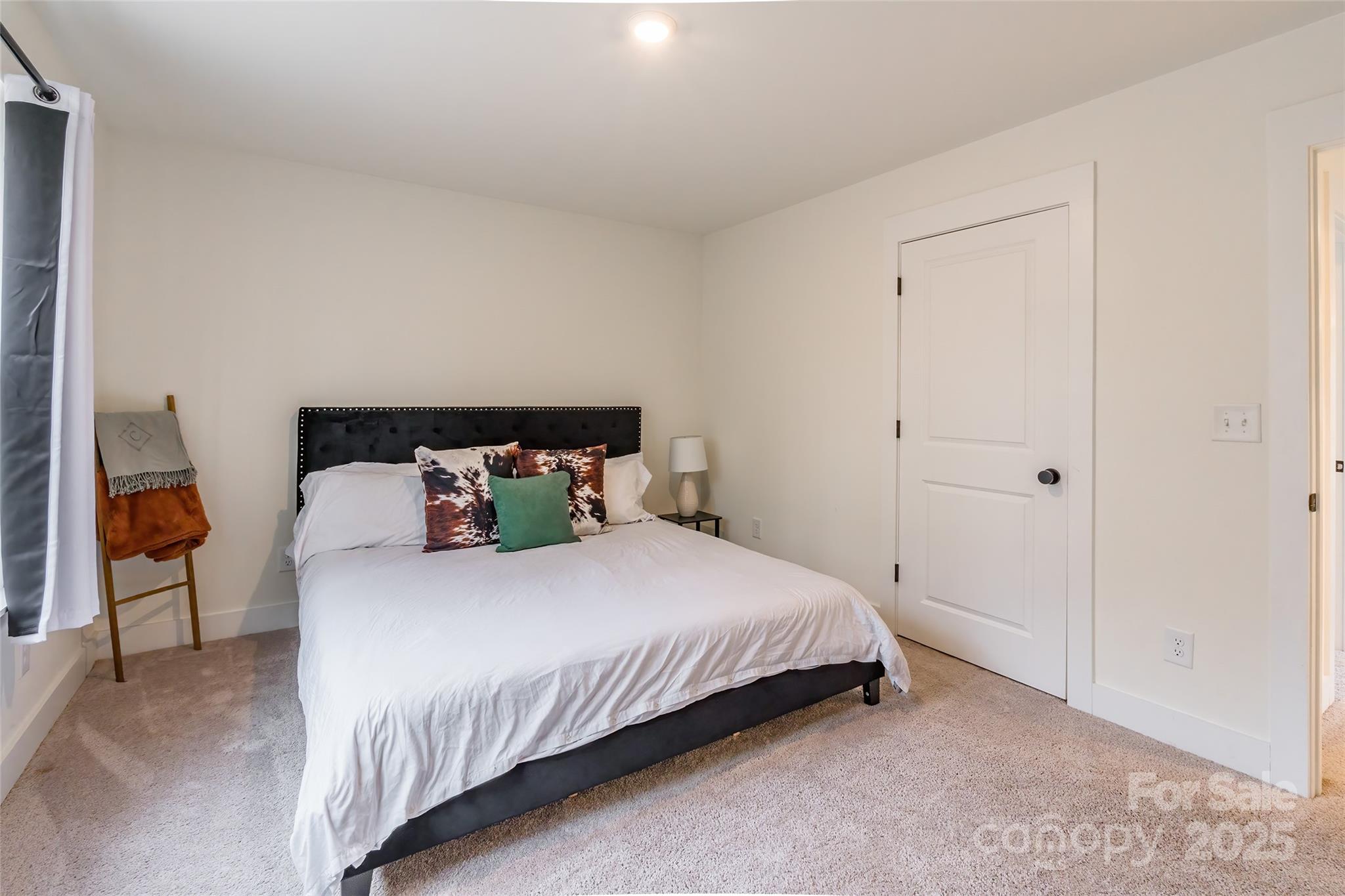 2636 Elmin Street Charlotte NC 28208