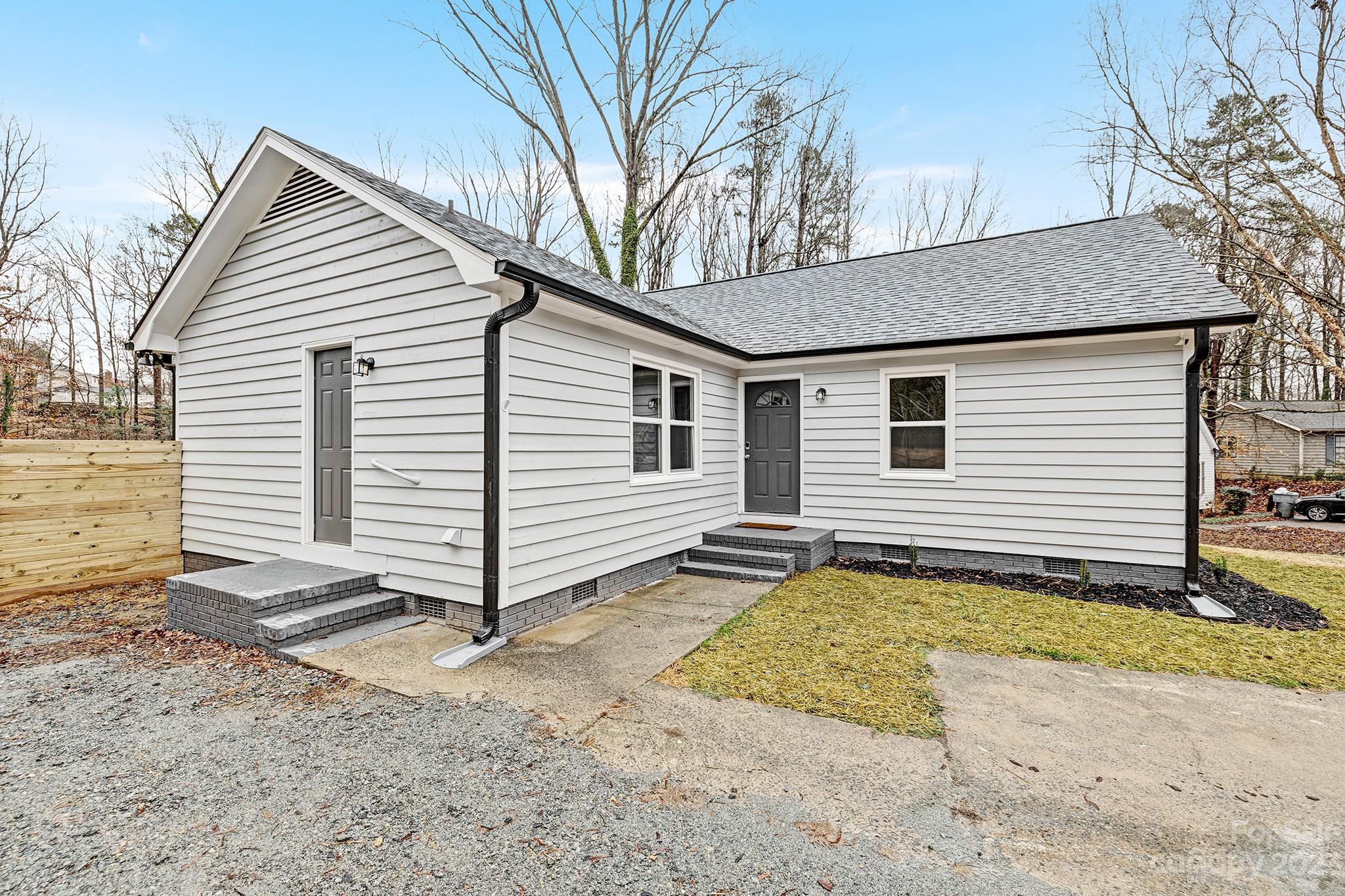7421 Honey Flower Place Charlotte NC 28214