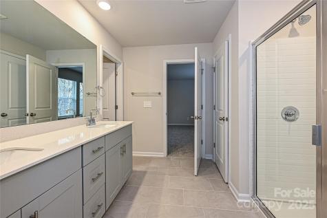 2101 Sunflower Circle Newton NC 28658