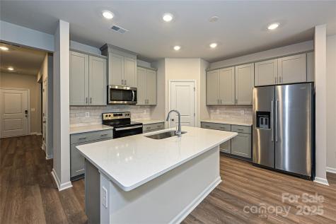 2101 Sunflower Circle Newton NC 28658