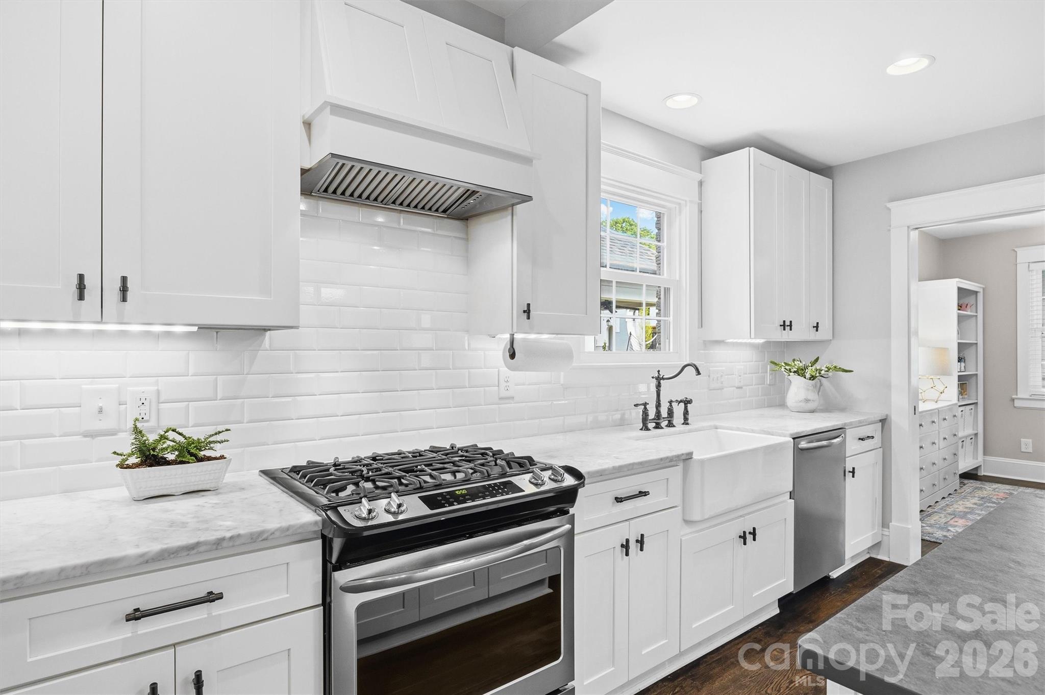 2240 Bay Street Charlotte NC 28205