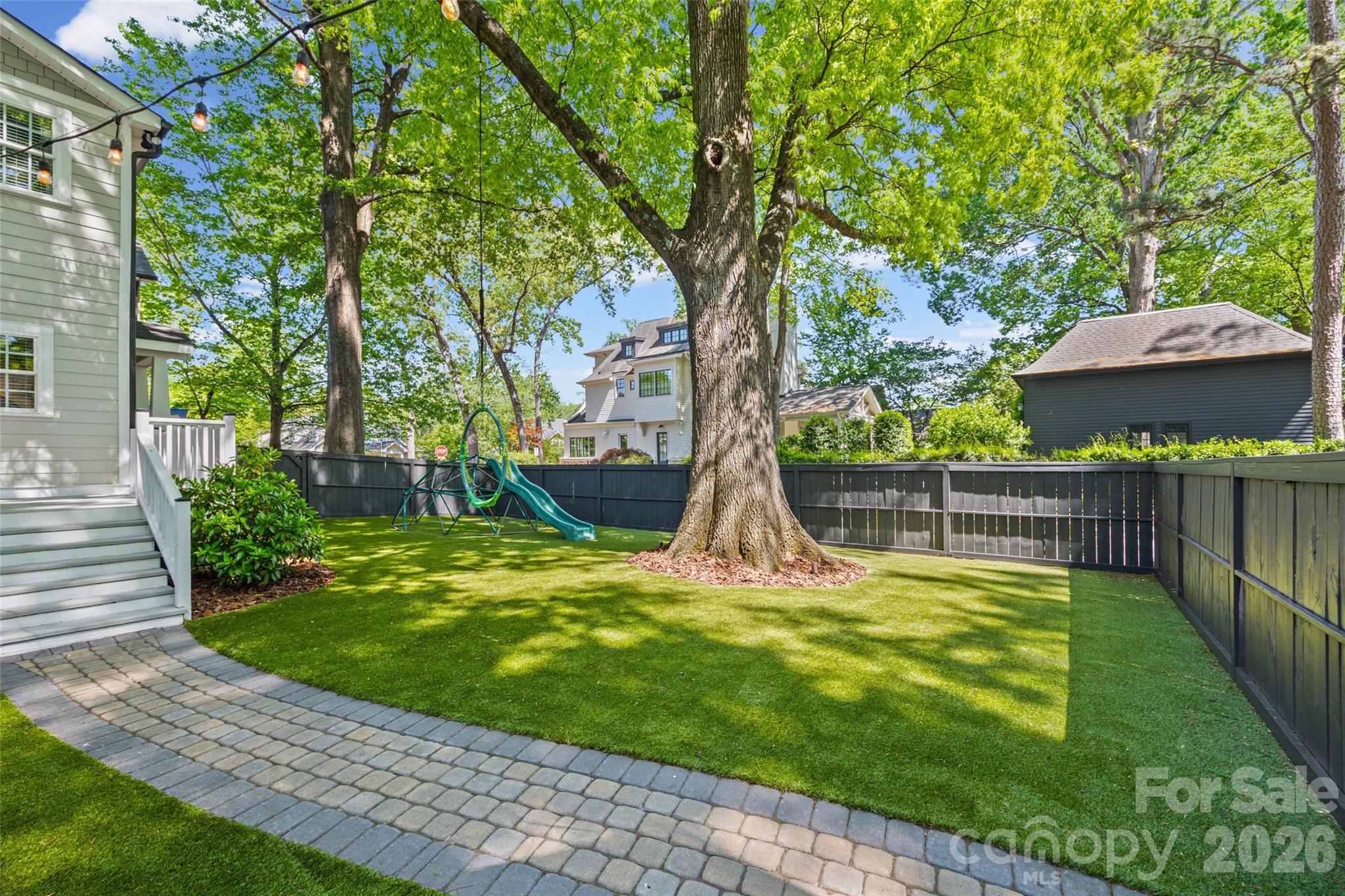 2240 Bay Street Charlotte NC 28205