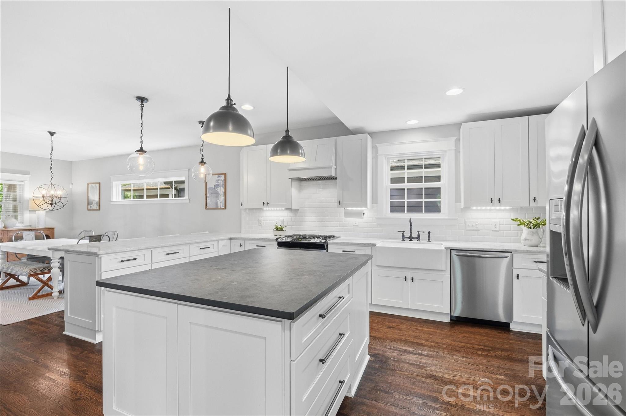 2240 Bay Street Charlotte NC 28205