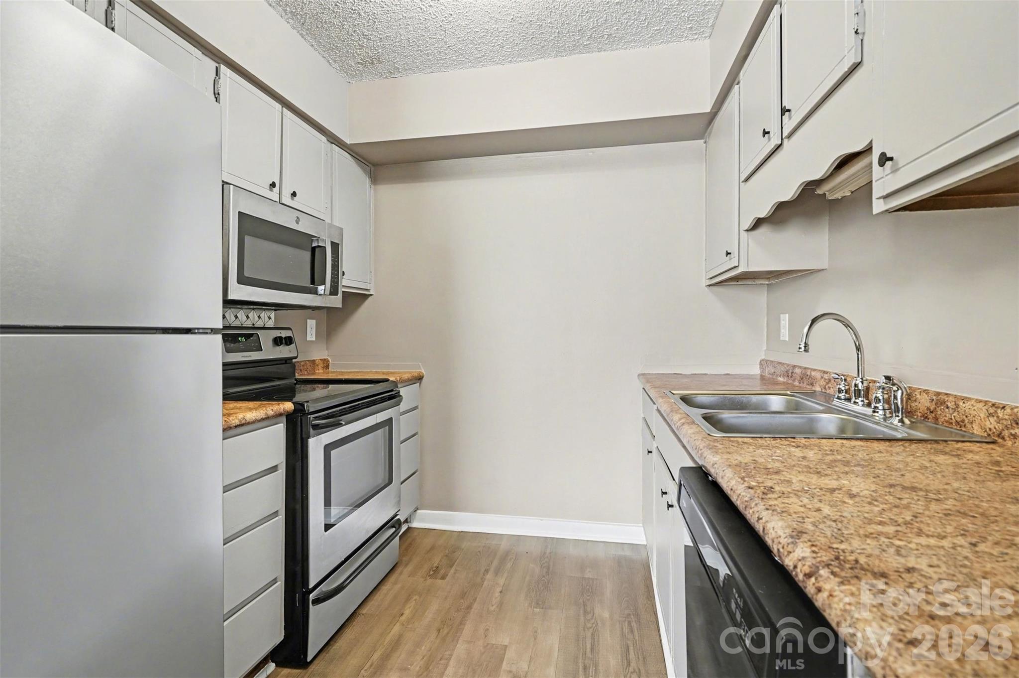 6107 Bent Tree Court Charlotte NC 28212