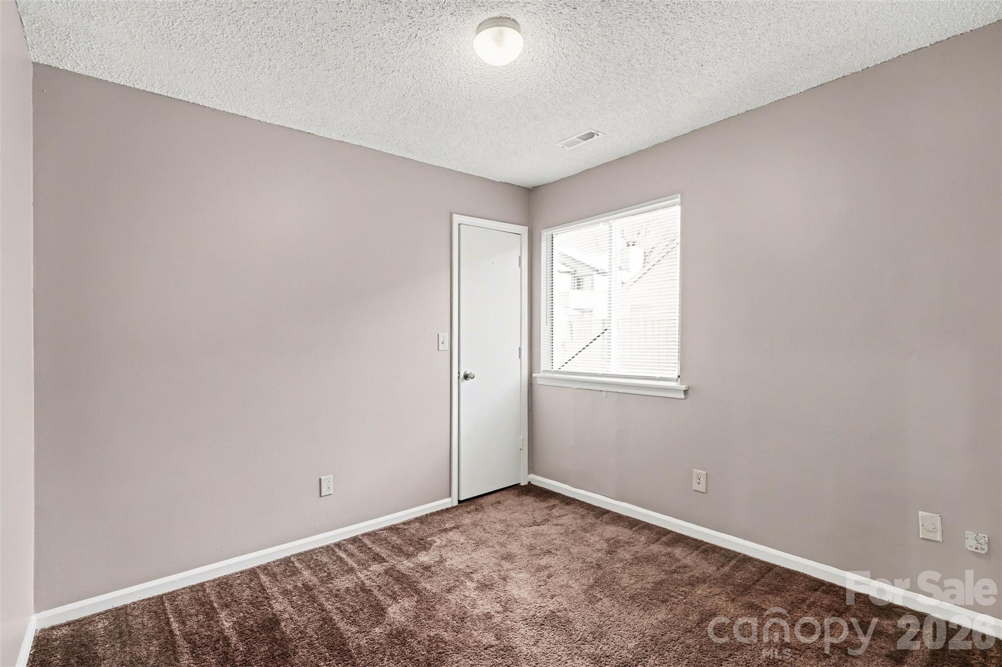 6107 Bent Tree Court Charlotte NC 28212