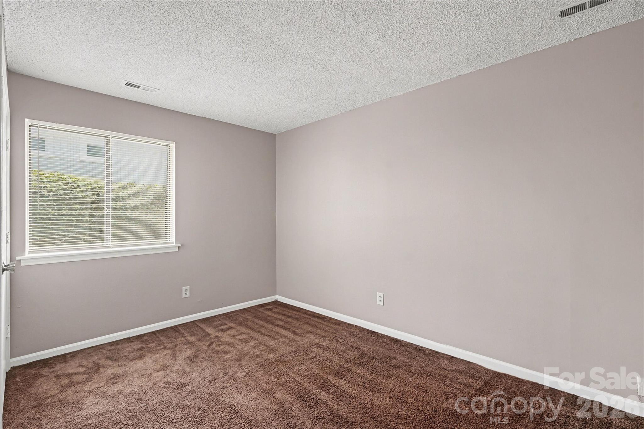 6107 Bent Tree Court Charlotte NC 28212
