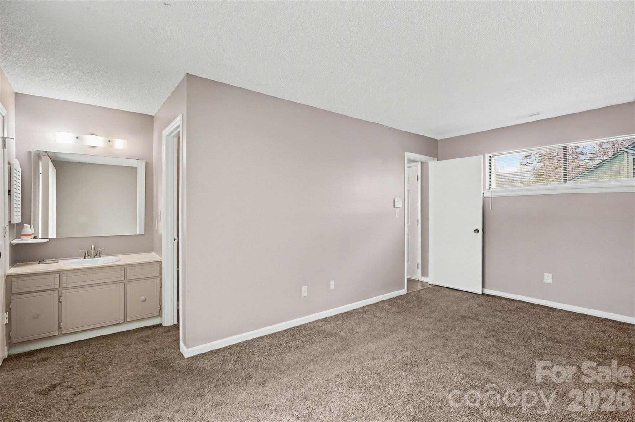 6107 Bent Tree Court Charlotte NC 28212