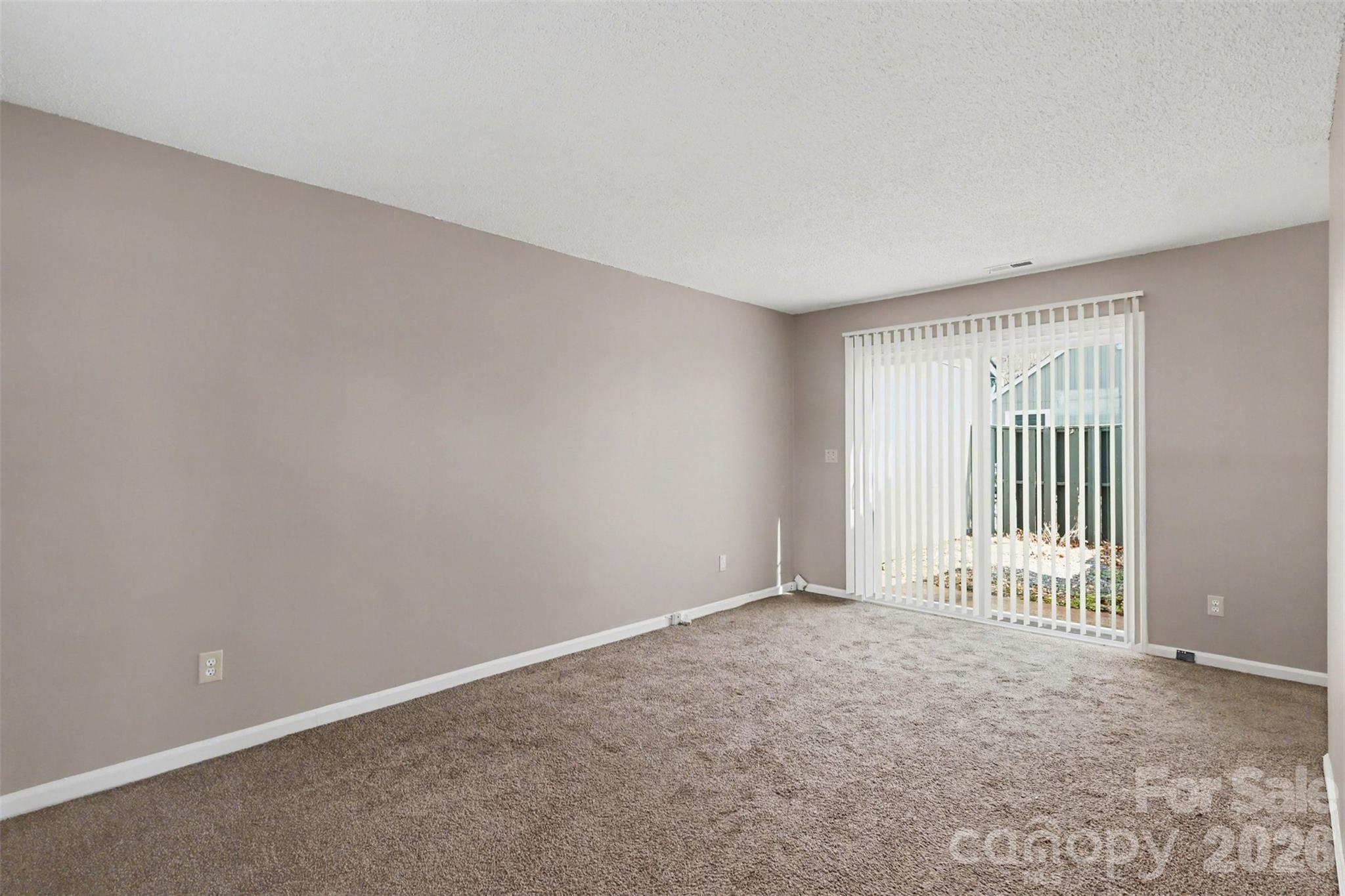 6107 Bent Tree Court Charlotte NC 28212