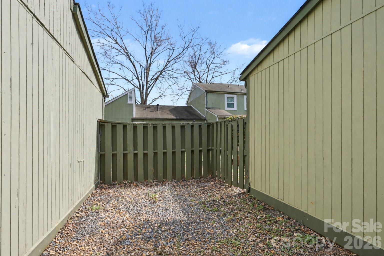 6107 Bent Tree Court Charlotte NC 28212