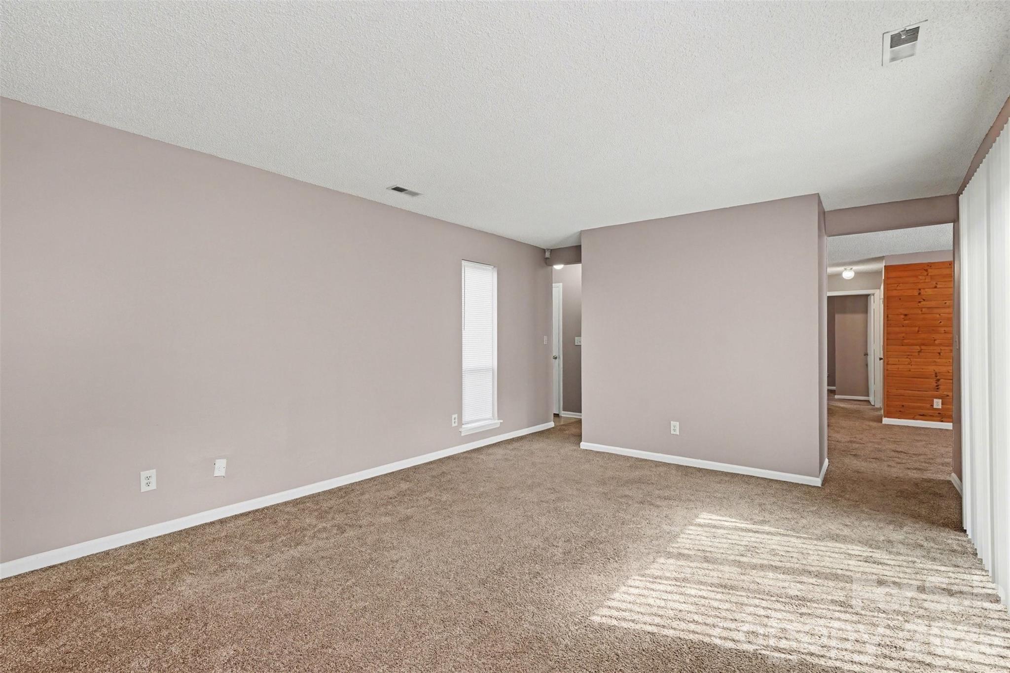 6107 Bent Tree Court Charlotte NC 28212