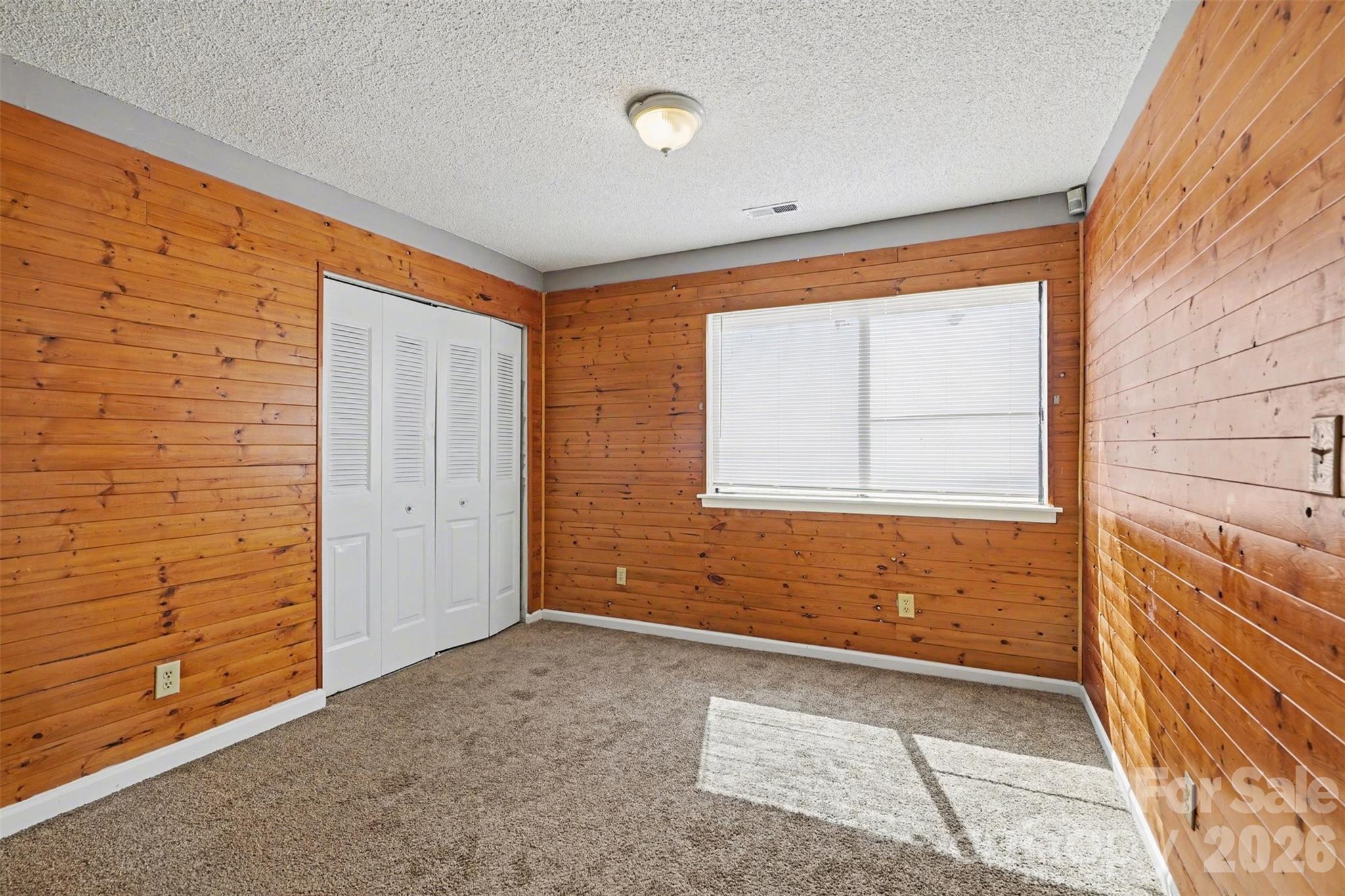 6107 Bent Tree Court Charlotte NC 28212