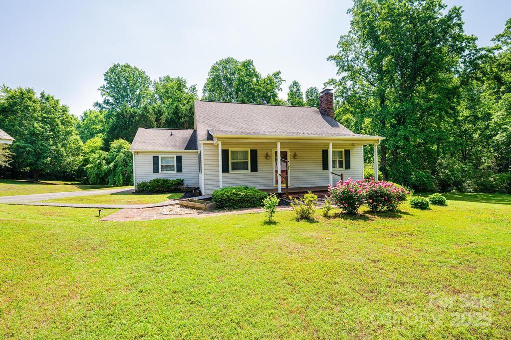 1276 Beechwood Drive Newton NC 28658