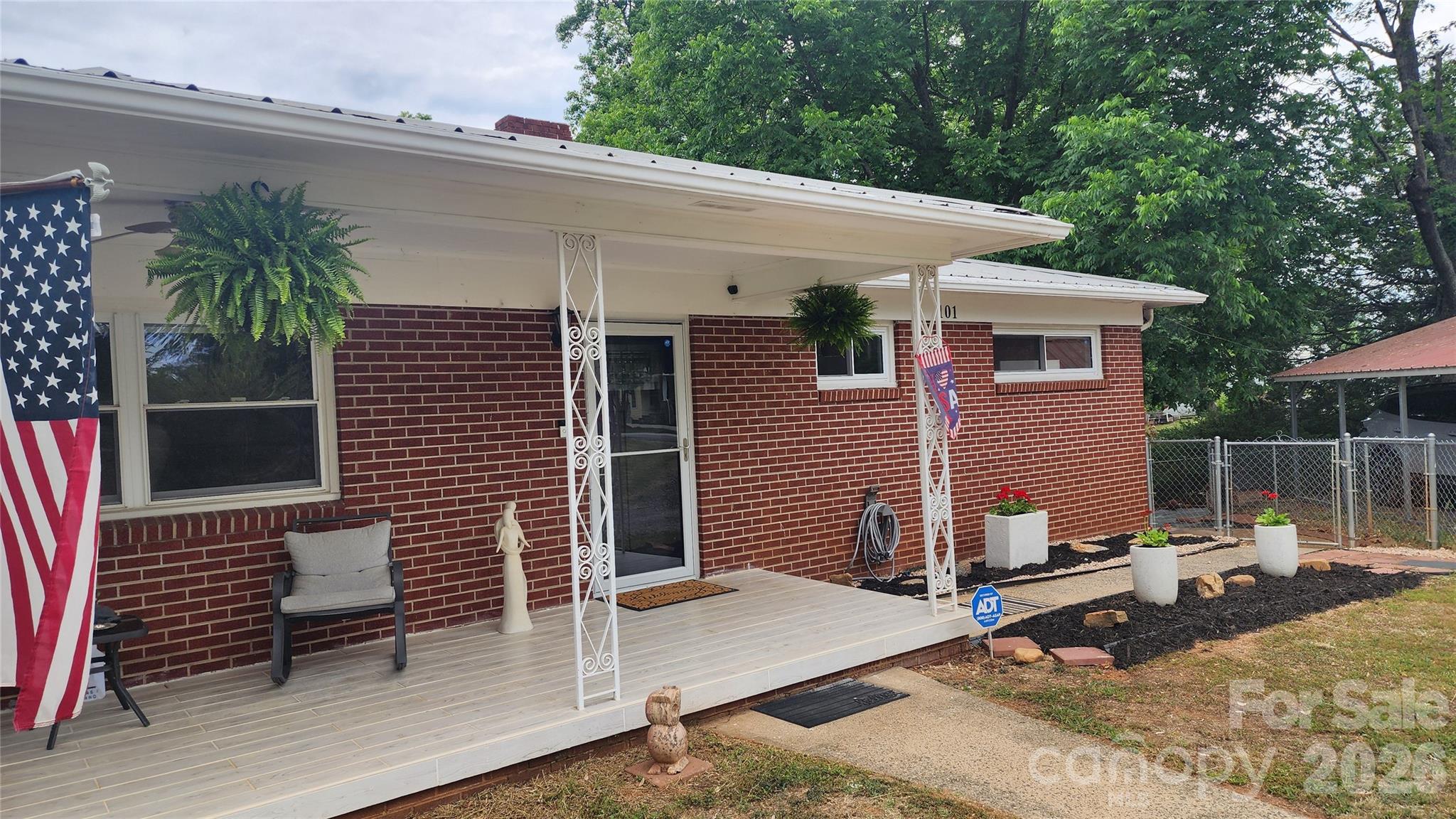101 Bluebird Lane Morganton NC 28655