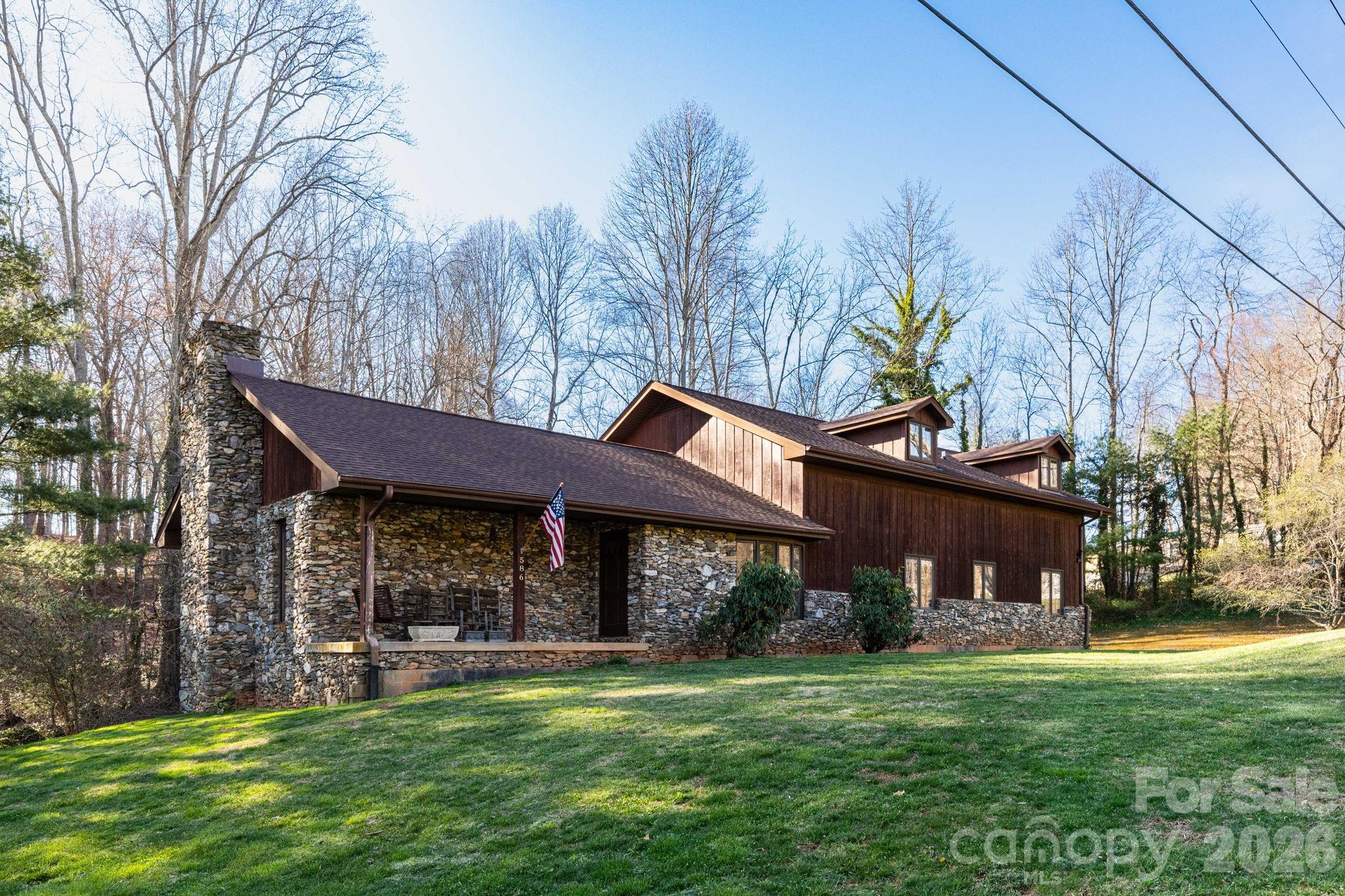 586 Justice Ridge Road Candler NC 28715