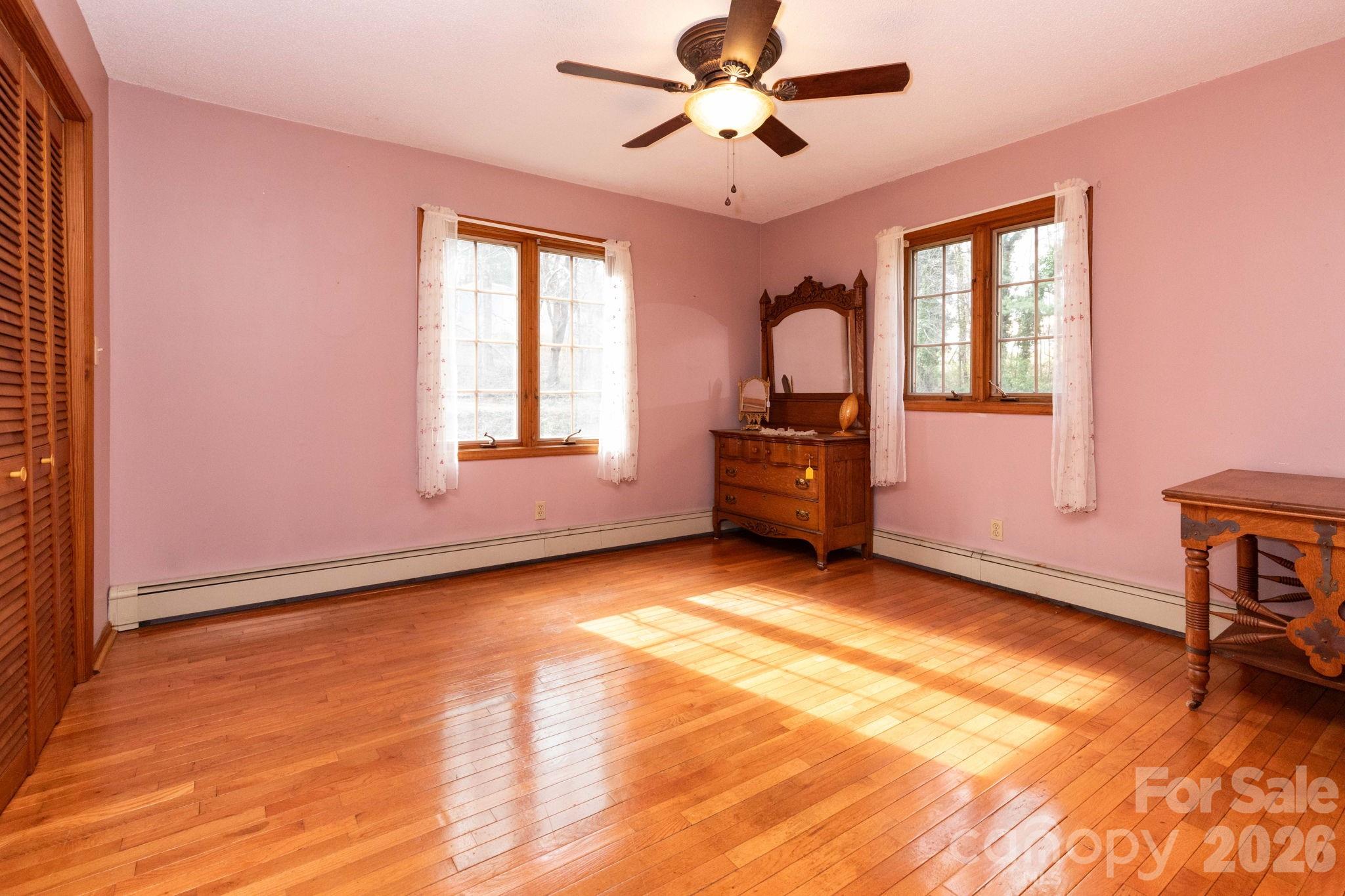 586 Justice Ridge Road Candler NC 28715