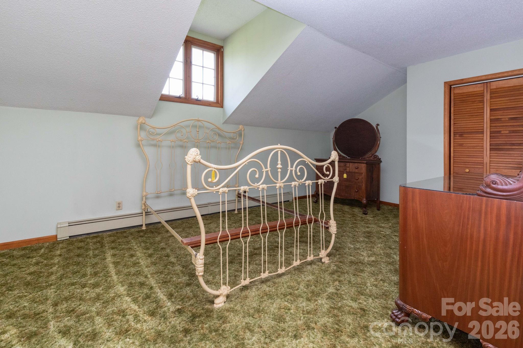 586 Justice Ridge Road Candler NC 28715