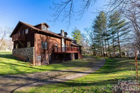 586 Justice Ridge Road Candler NC 28715