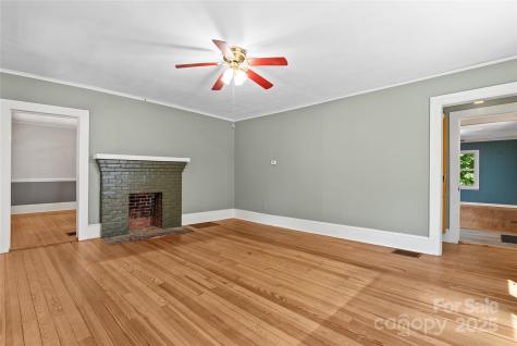 80 Laurel Avenue Tryon NC 28782