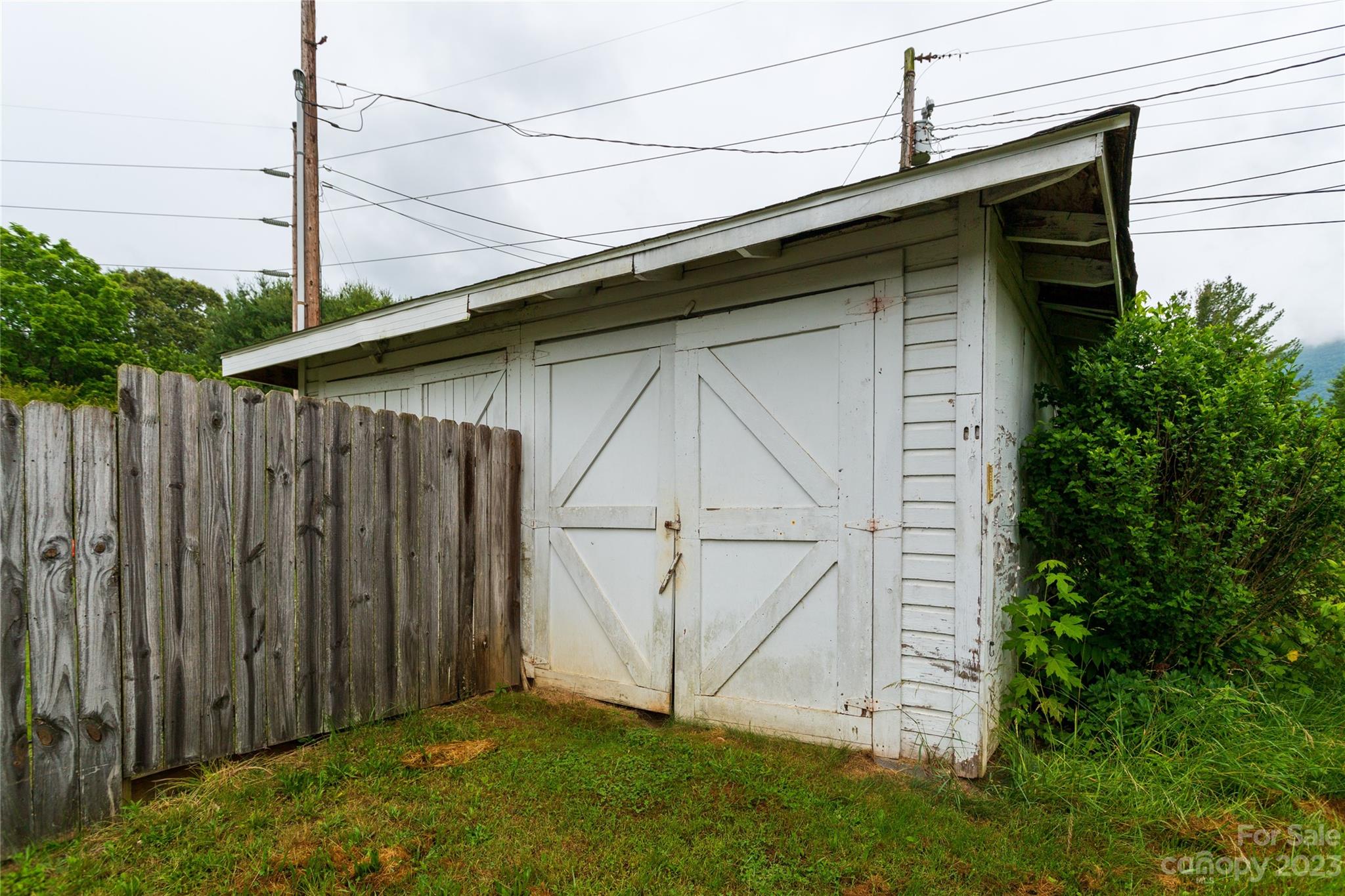 108 Young Street Swannanoa NC 28778