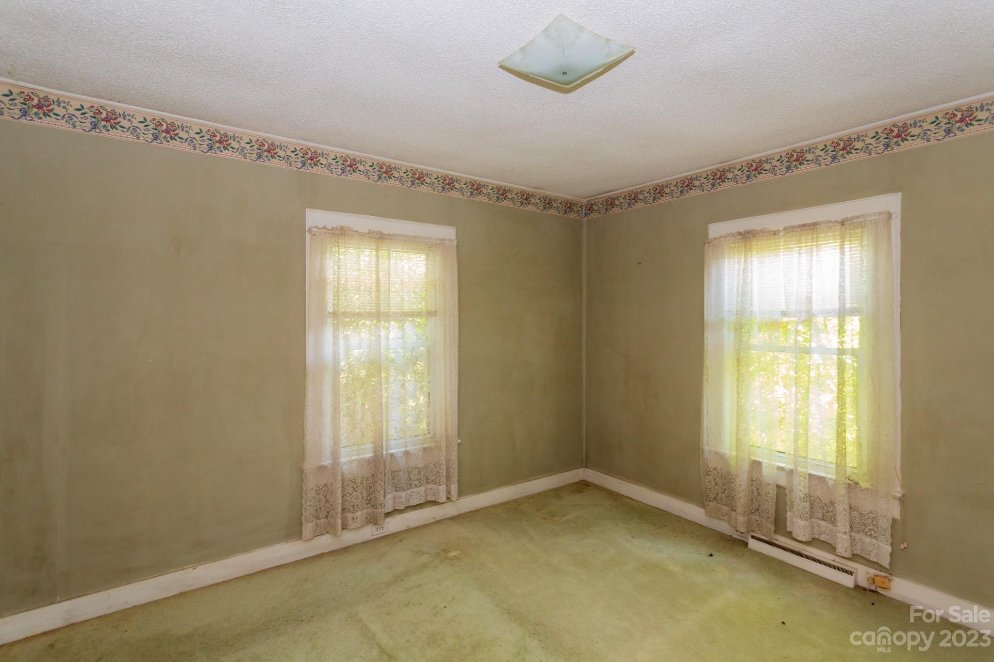 108 Young Street Swannanoa NC 28778