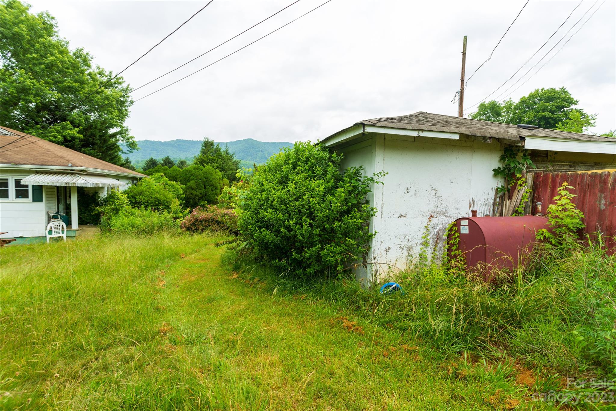 108 Young Street Swannanoa NC 28778