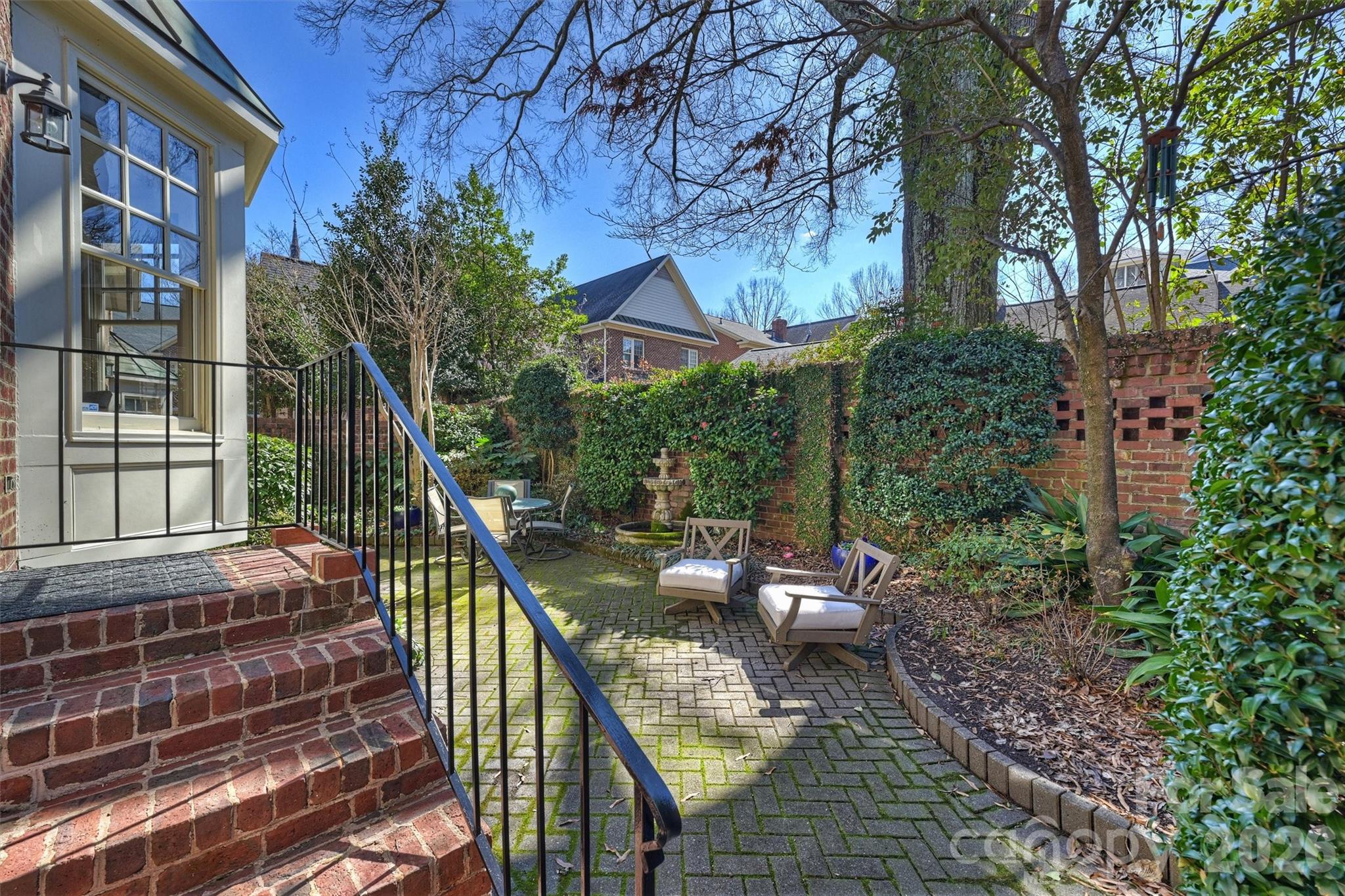 1244 Dilworth Crescent Row Charlotte NC 28203