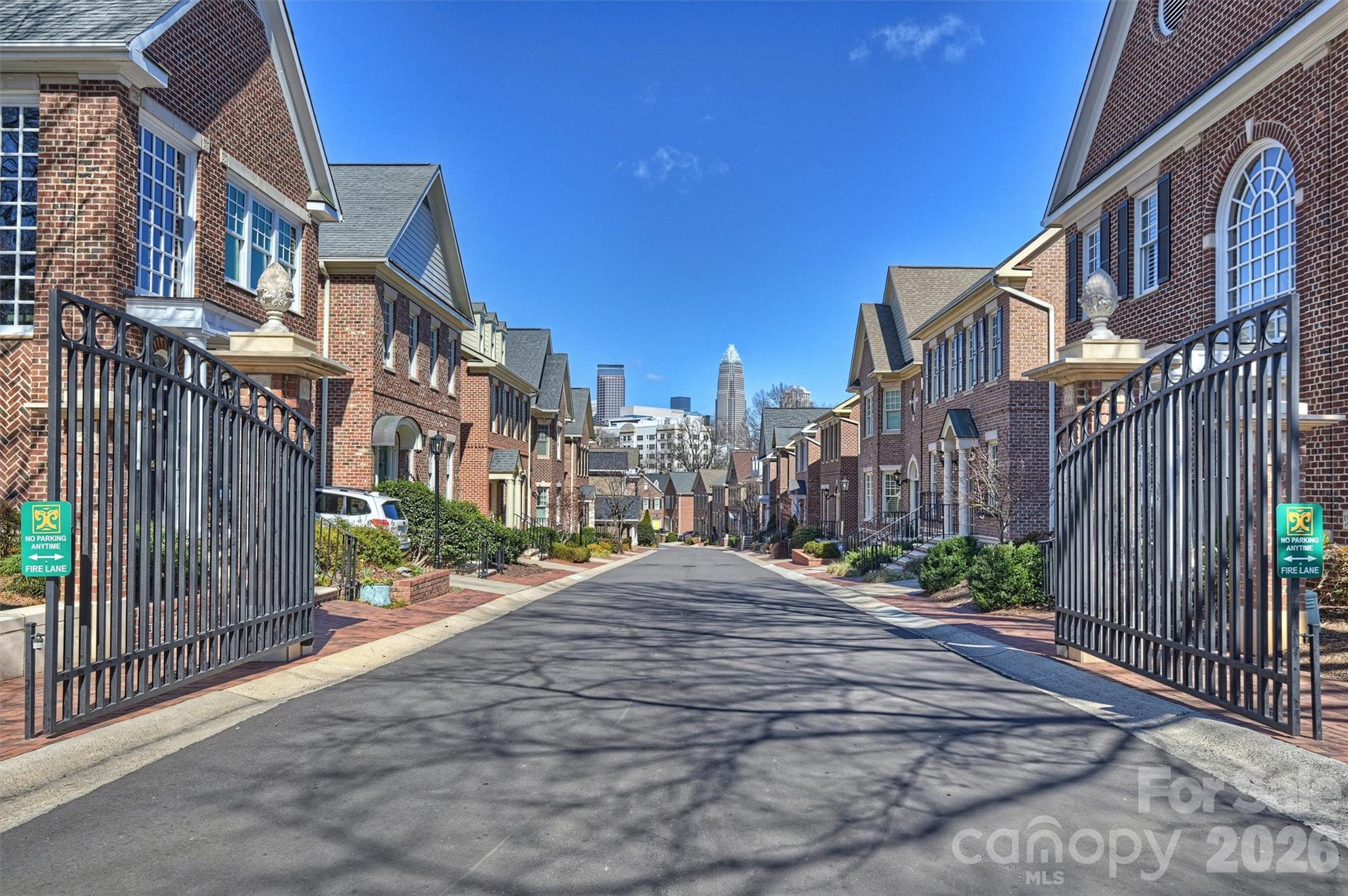 1244 Dilworth Crescent Row Charlotte NC 28203