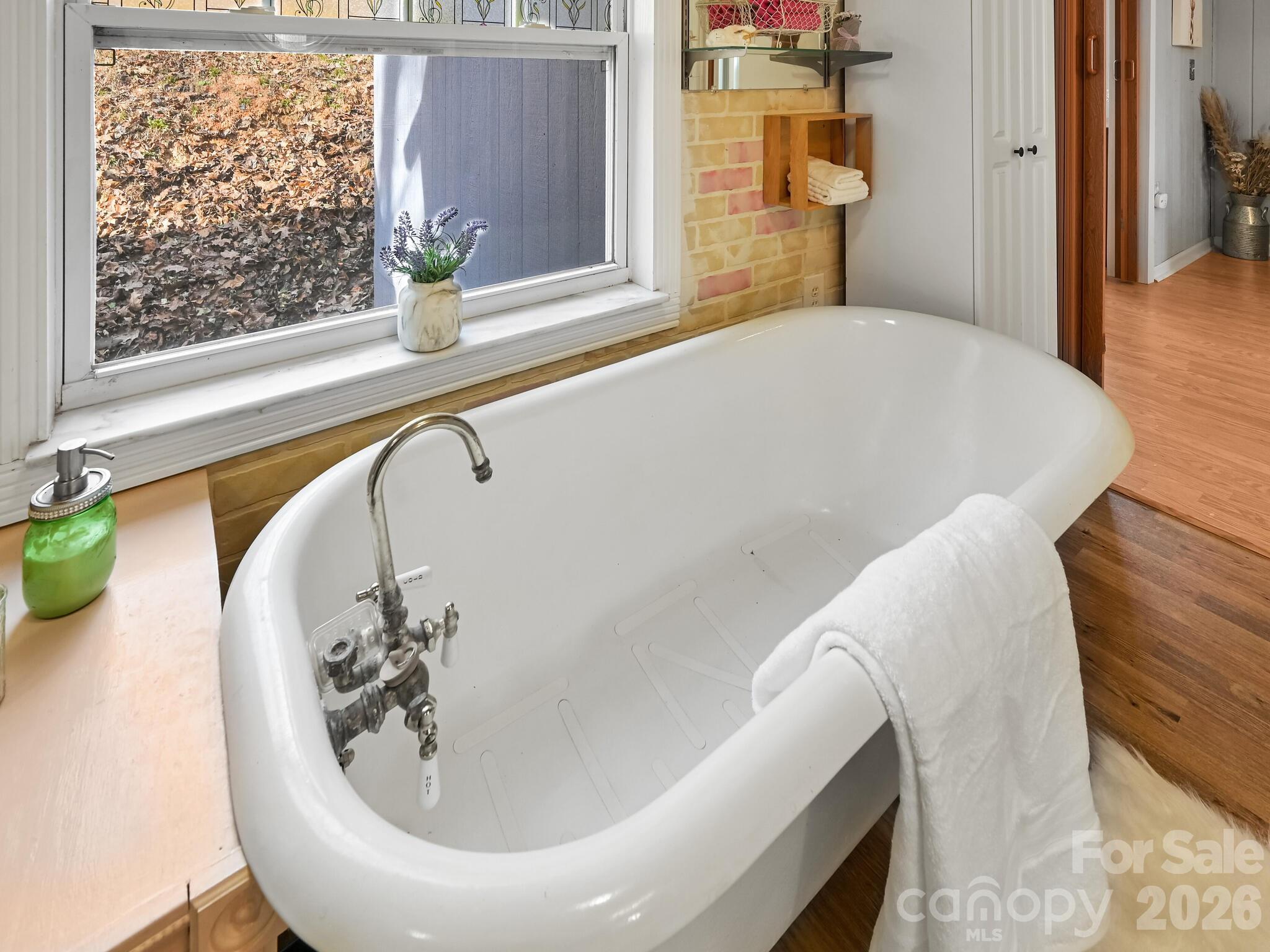 90 Davidson Gap Road Leicester NC 28748
