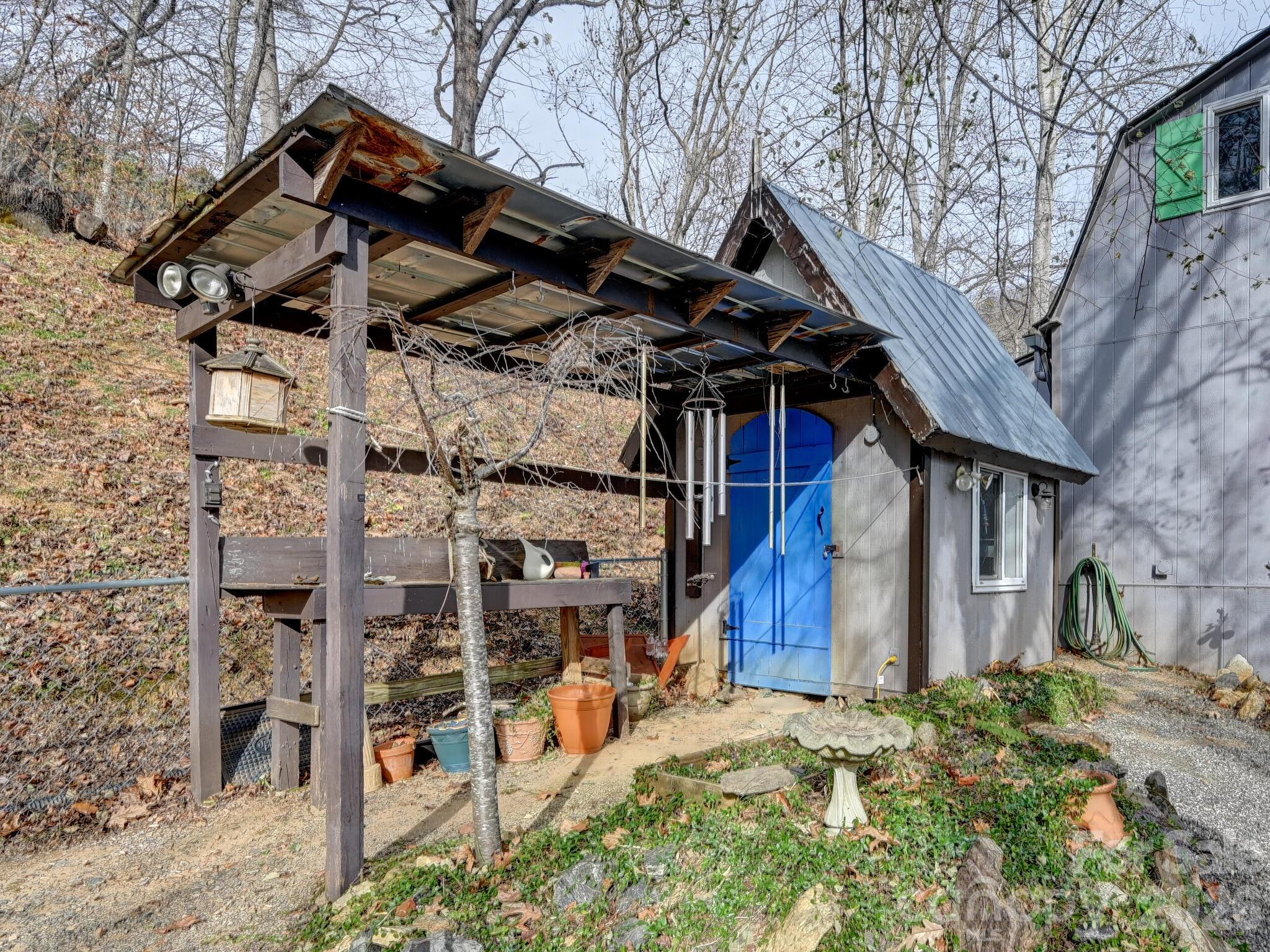 90 Davidson Gap Road Leicester NC 28748