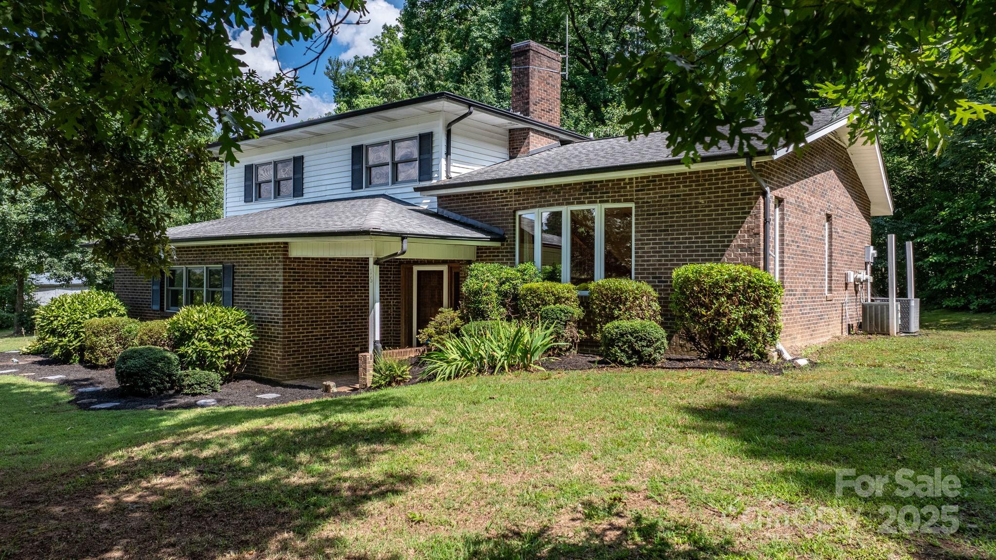 16 Saint Andrews Drive Taylorsville NC 28681